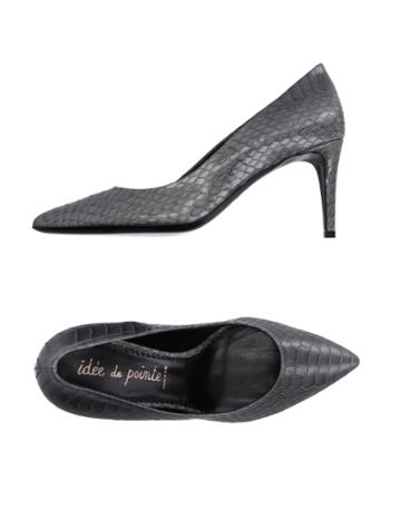 Id E De Pointe Pumps