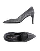 Id E De Pointe Pumps