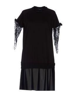 Noshua Knee-length Dresses