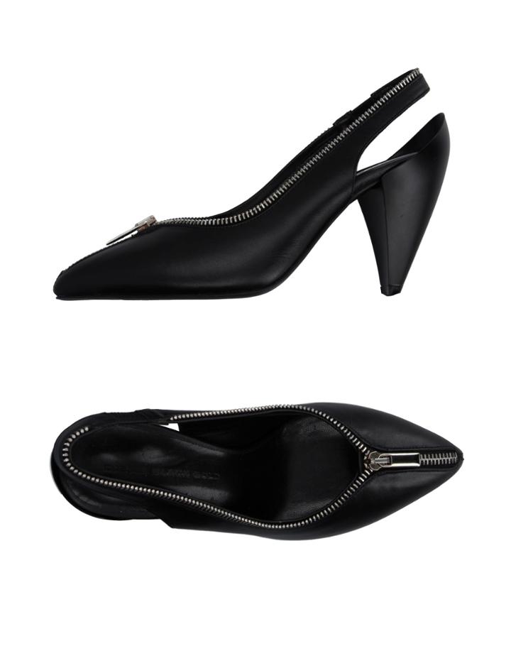 Diesel Black Gold Pumps