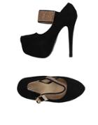 Juliet Pumps
