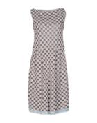 Catherine Andr  Knee-length Dresses
