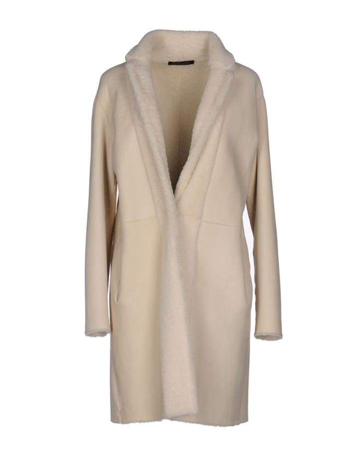 Alma Rosa Fur Coats