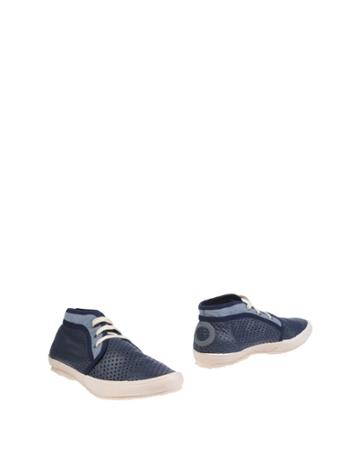 Aro Ankle Boots