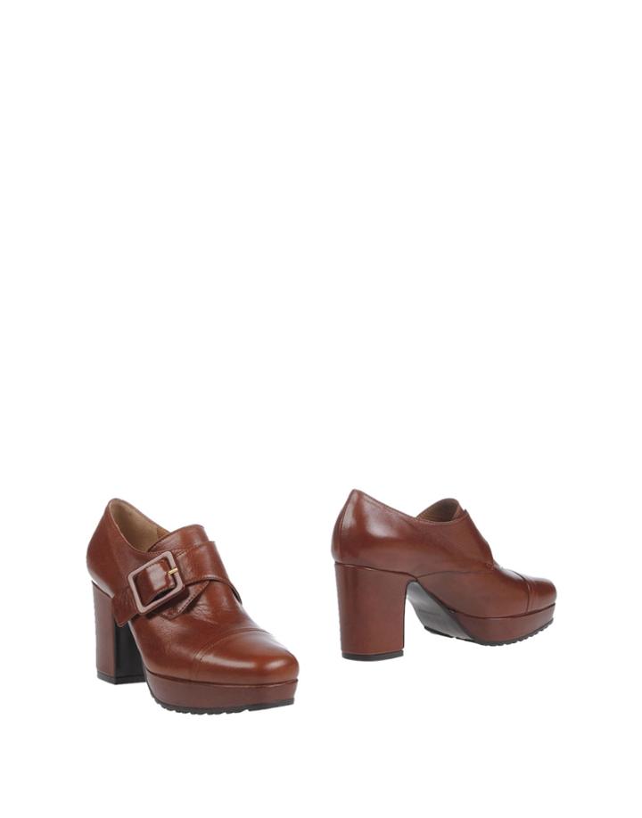 Naif Booties