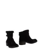 Alex&reg; Ankle Boots