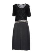 Stizzoli Knee-length Dresses