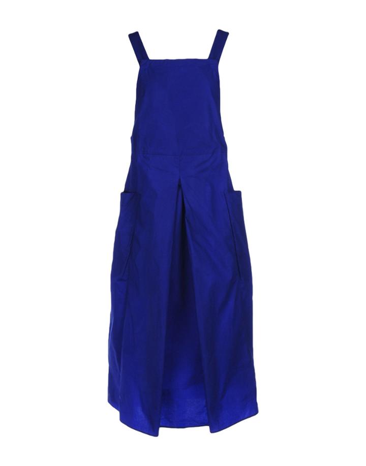 Minimal To 3/4 Length Dresses