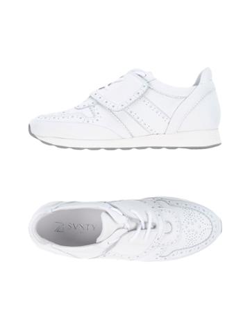 Svnty Sneakers