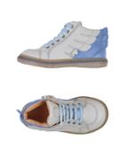 Ocra Sneakers