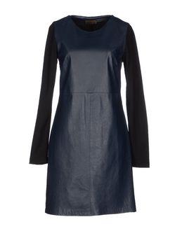 Emmalucia Short Dresses