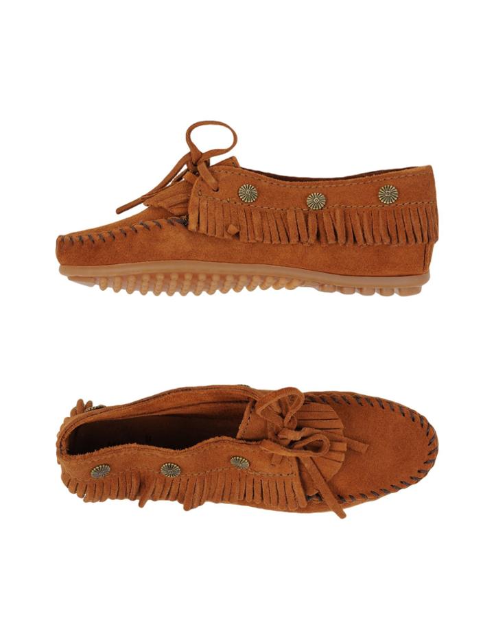 Minnetonka Lace-up Shoes