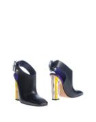 C Line Booties