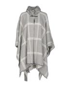 Maria Bellentani Capes & Ponchos