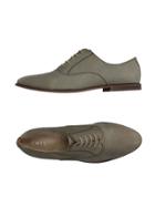 E(x)it Lace-up Shoes