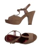 Valentina G. Sandals