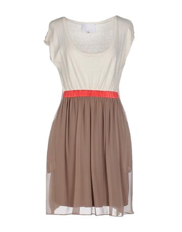 Princesse Metropolitaine Short Dresses