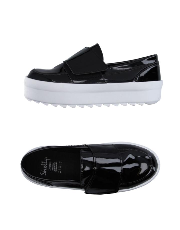 Shellys Sneakers