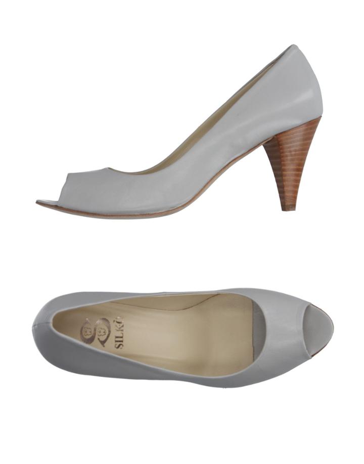 Silk-  Pumps