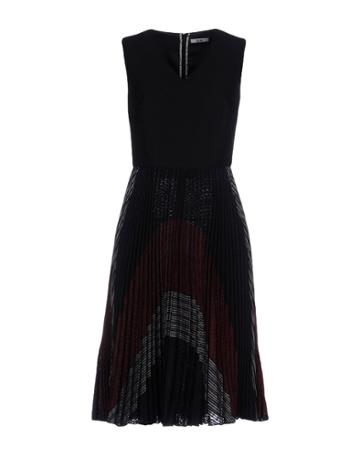 Cm.100 Knee-length Dresses