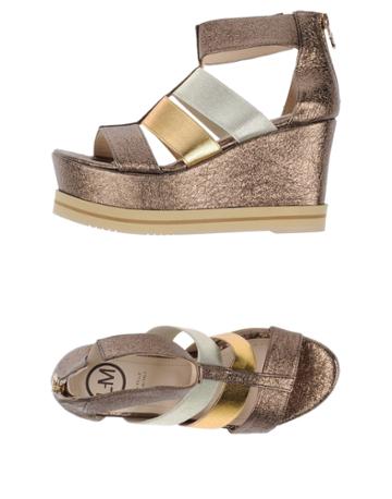 Lm Sandals