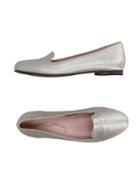 Penelo-pe Loafers