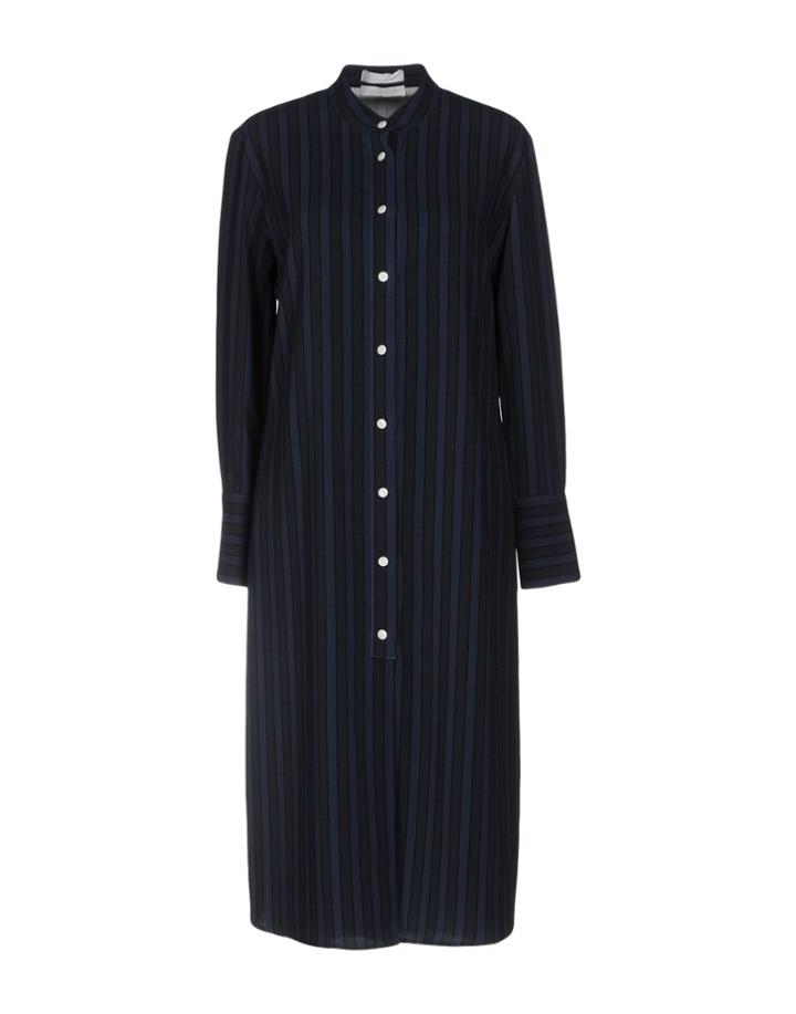 Atea Oceanie Knee-length Dresses