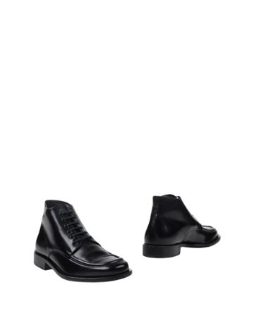 Trend Corneliani Ankle Boots