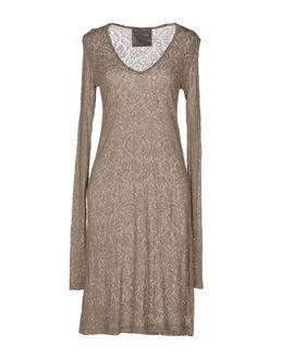 Es'givien Knee-length Dresses