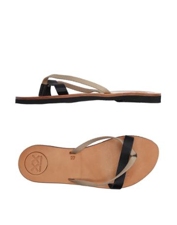 Xx Cross Concept Toe Strap Sandals