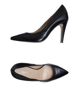 Annarita N. Pumps