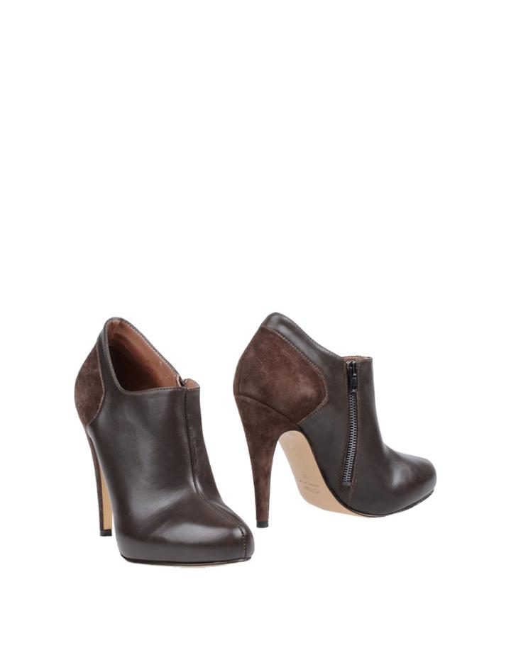 Stefanel Booties