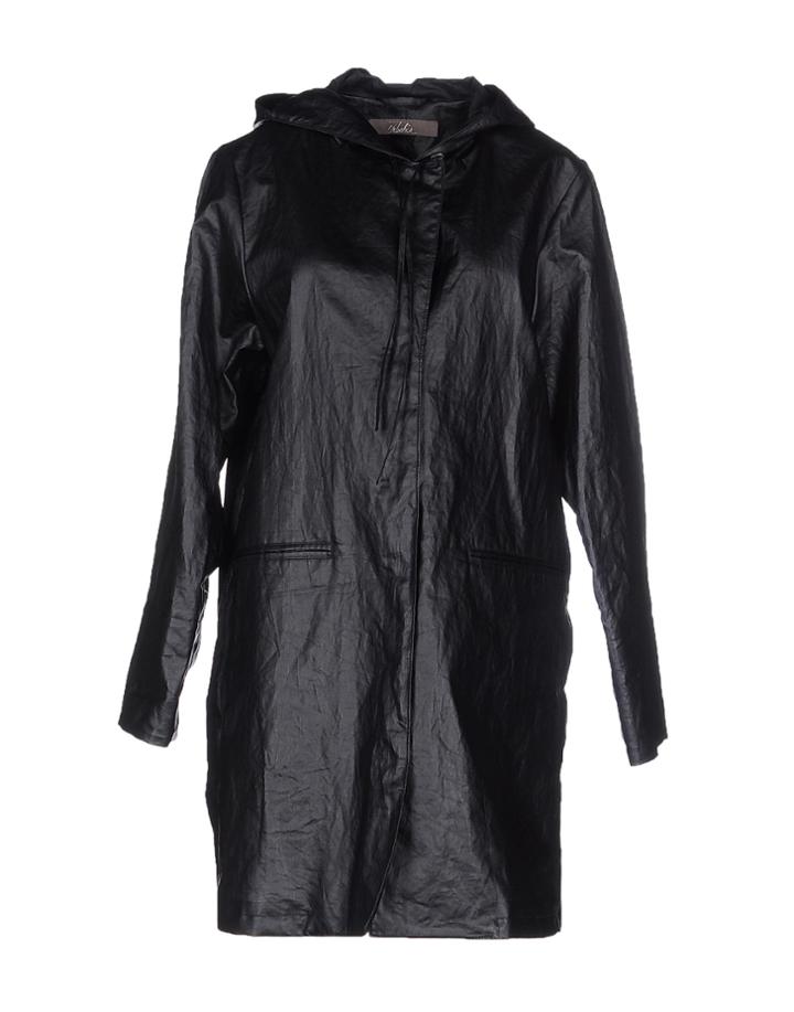 Urbahia Overcoats