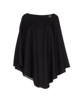 Class Roberto Cavalli Capes