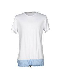 L(!)w Brand T-shirts