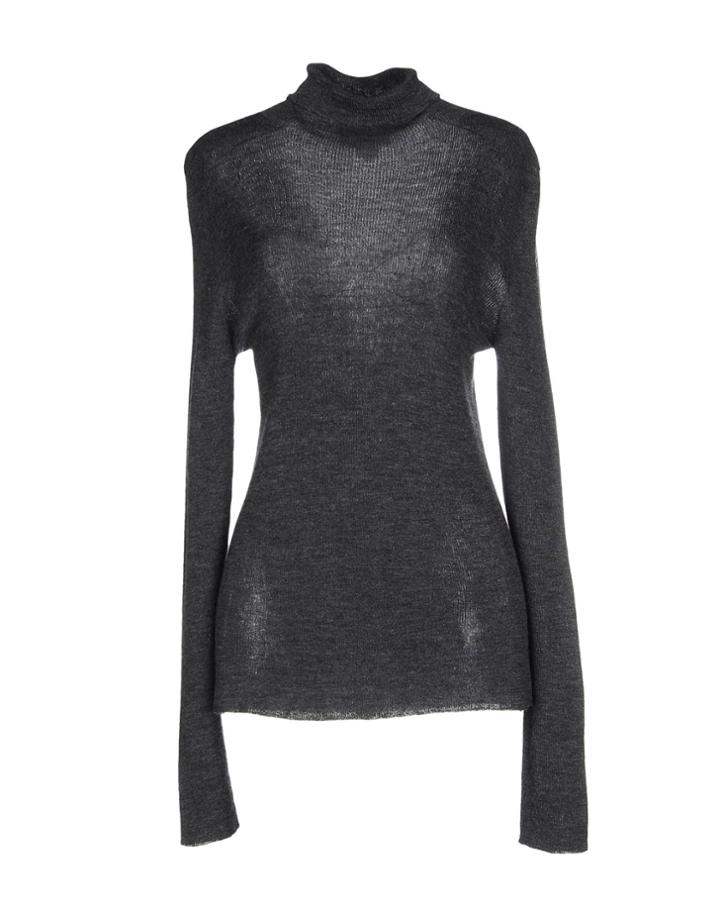 En-ya Vandenhende + Essentiel Turtlenecks