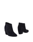 Golden Goose Booties