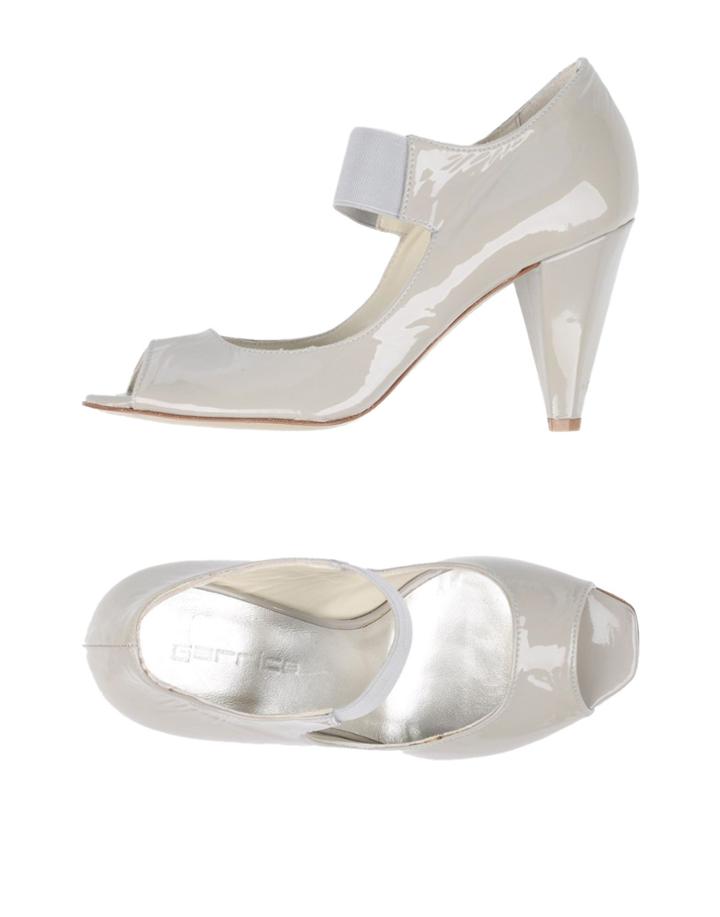 Garrice Pumps