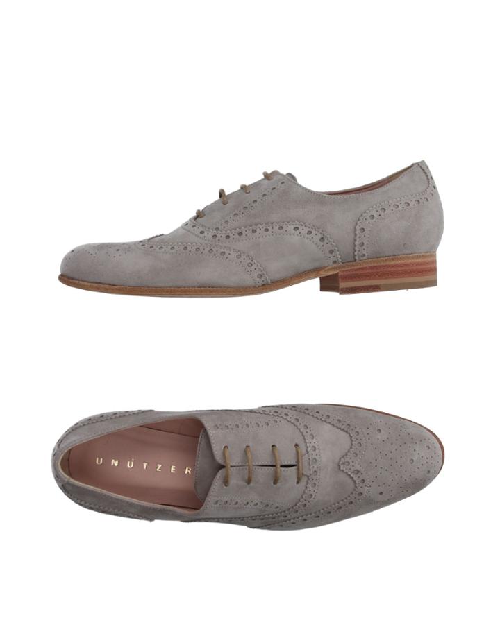 Un Tzer Lace-up Shoes