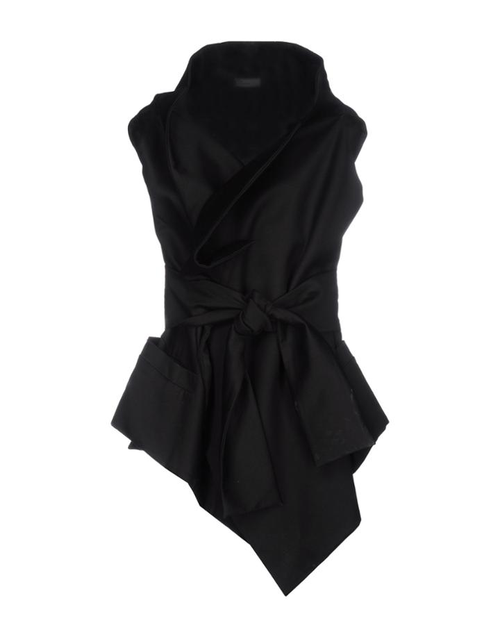 Rad Hourani Capes