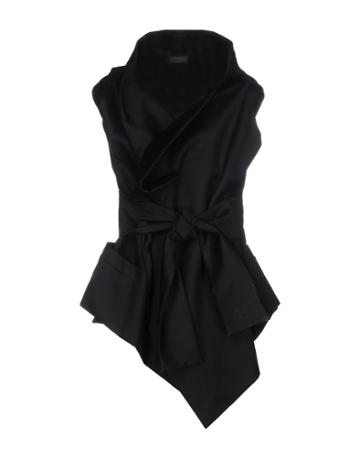 Rad Hourani Capes