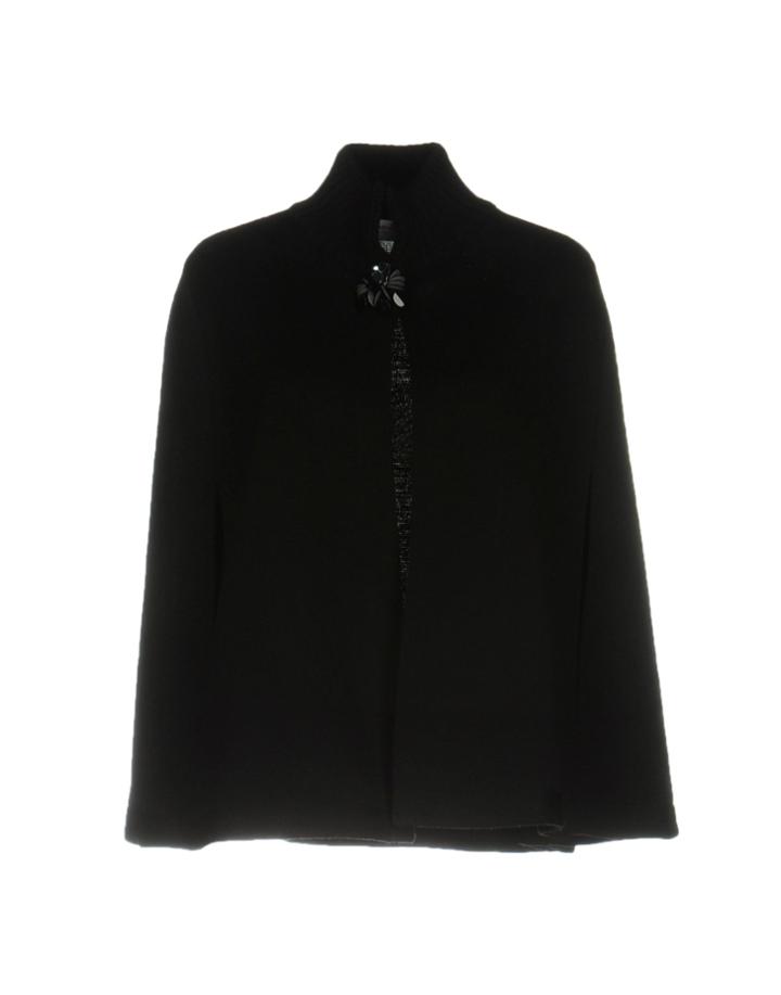Anna Rachele Capes & Ponchos
