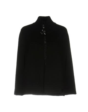 Anna Rachele Capes & Ponchos