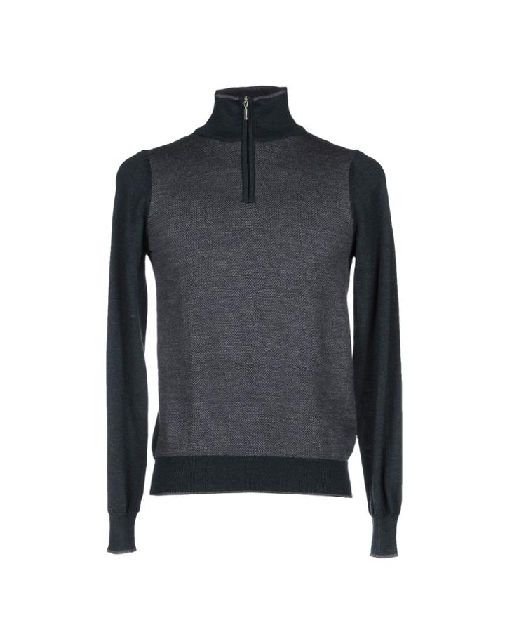 Belmonte Turtlenecks