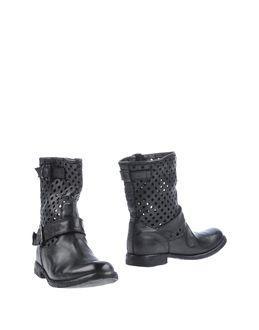 Open Closed Ankle Boots