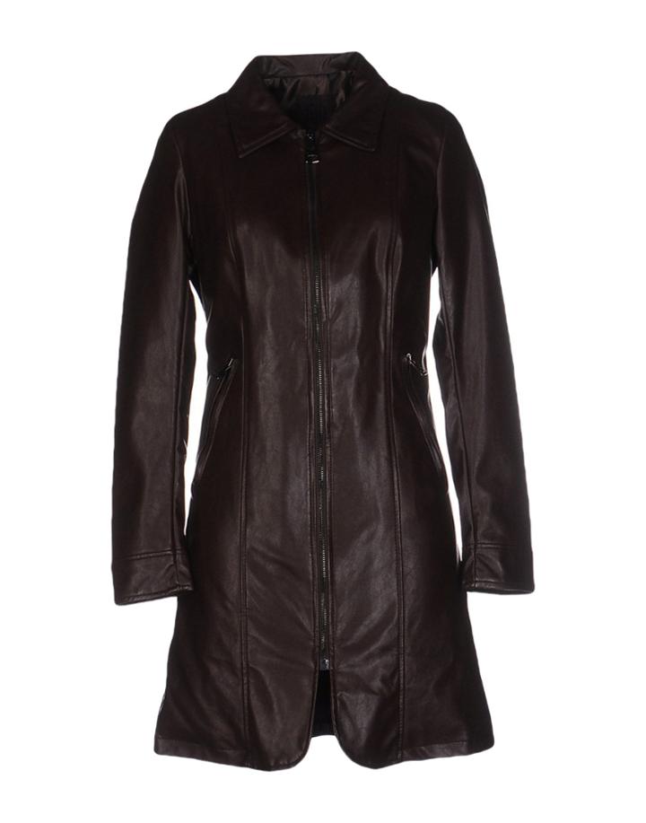 Jijil Overcoats