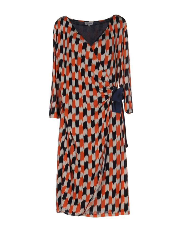 No. Nu. Knee-length Dresses