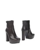 Studio Ankle Boots
