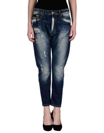 Shi 4 Jeans