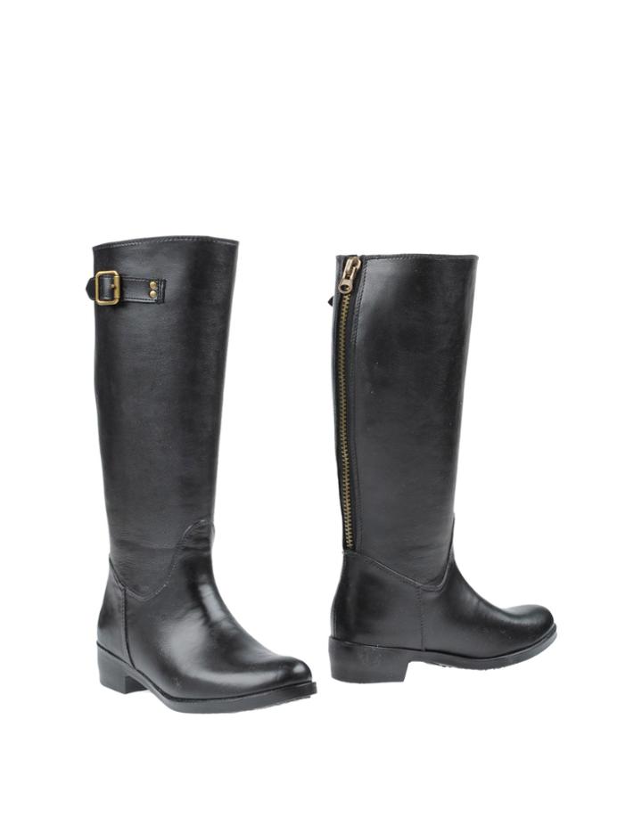 D V Weatherproof Luxury Boots